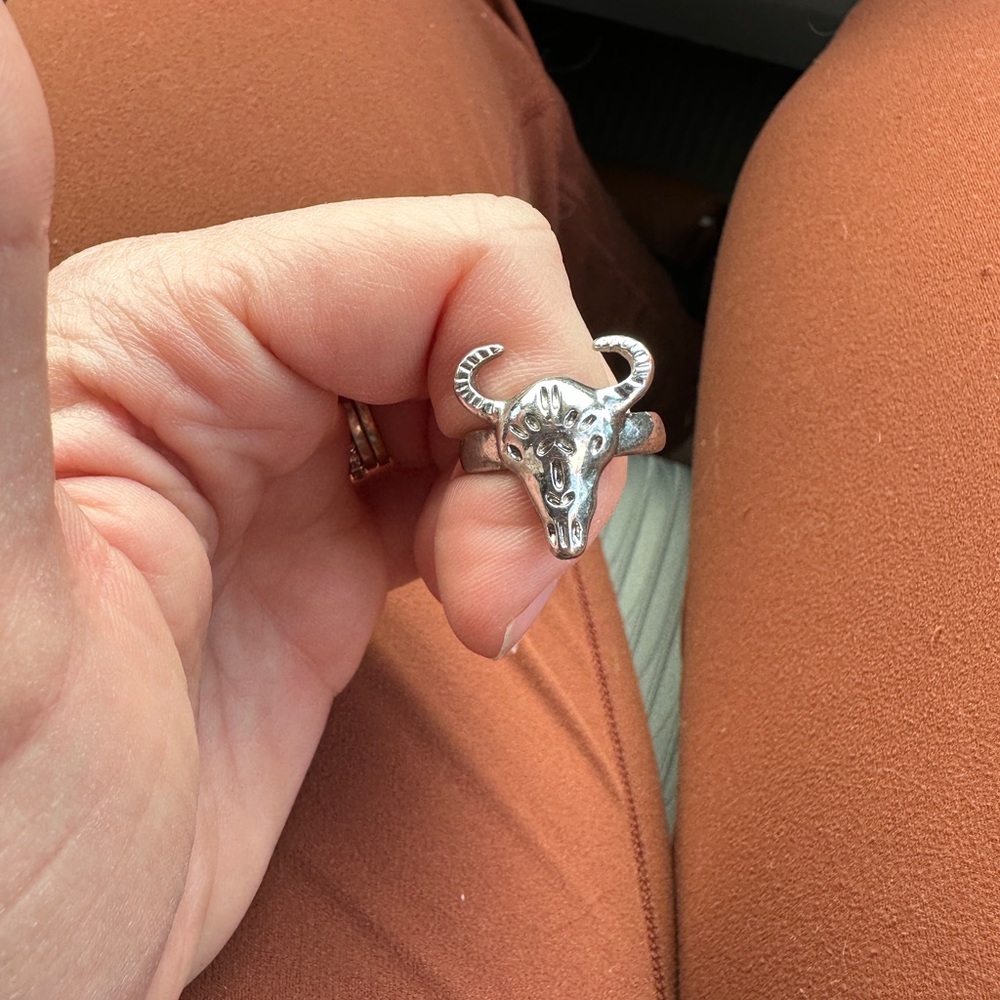 Vintage Silver Bull Head Ring size 5